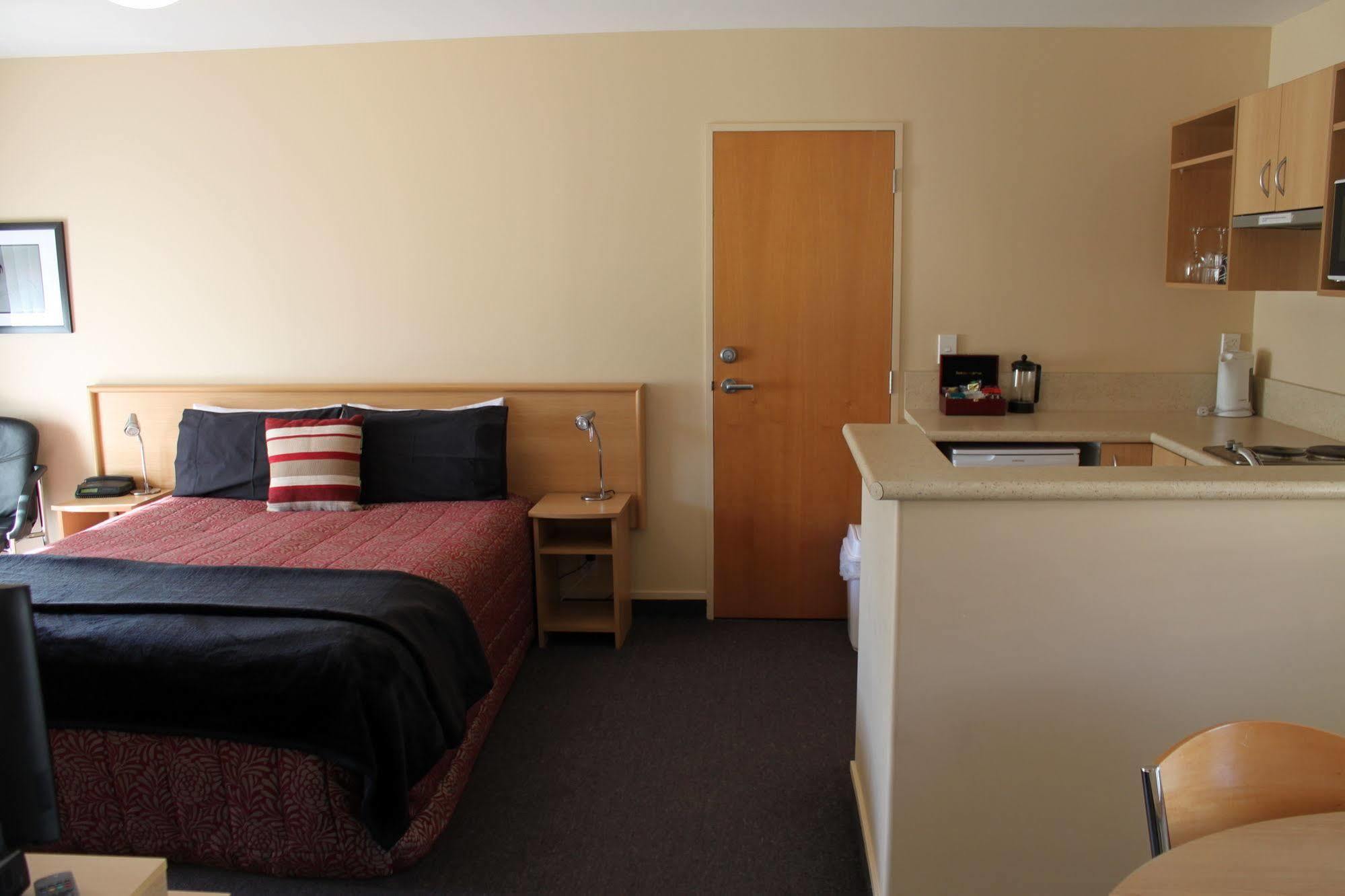 Alhambra Oaks Motor Lodge Dunedin Exteriör bild